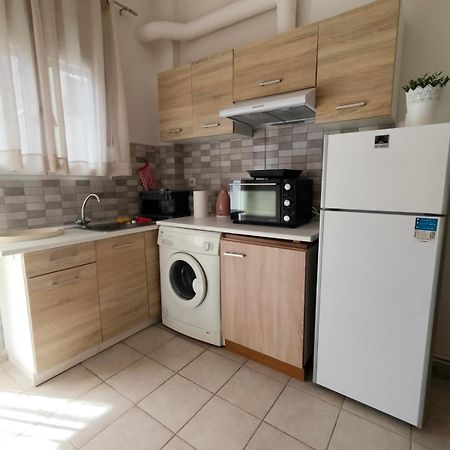 Elegant Central Apartment In Volos Buitenkant foto
